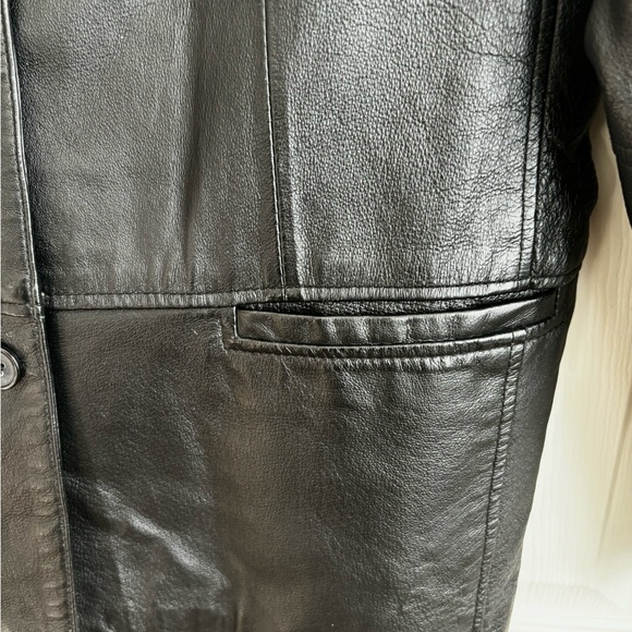 CLIO WOMENS BLACK 100% LEATHER 3 BUTTON FULLY LINED TWO FRONT POCKETS  SZ S - Picture 6 of 12